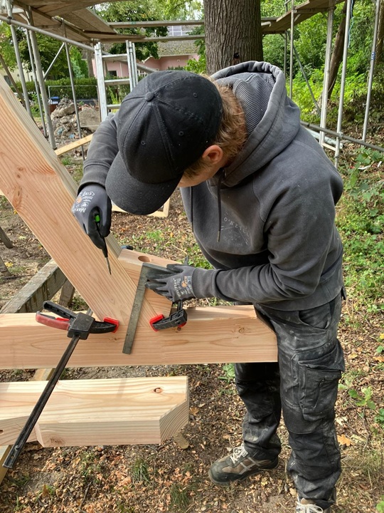 Handerwerker bei der Arbeit